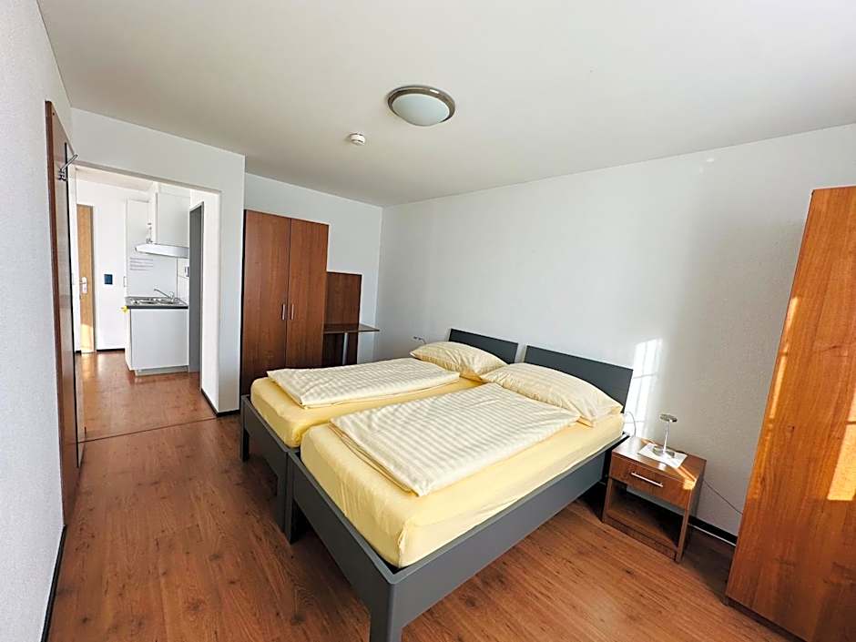 Motel & Aparthotel Brüggli