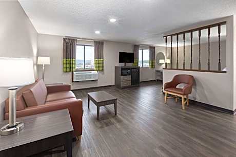 2 Double Beds Studio Suite Non-Smoking