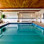 Country Inn & Suites by Radisson, Calgary-Airport, AB