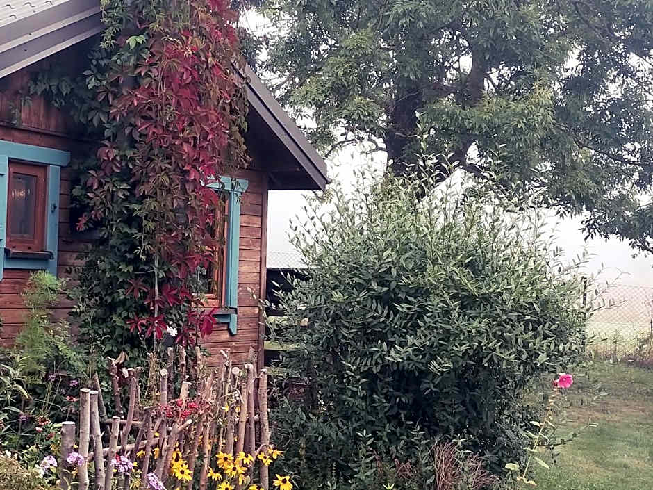 Domek na Skraju Wsi dostęp do jeziora UBLIK