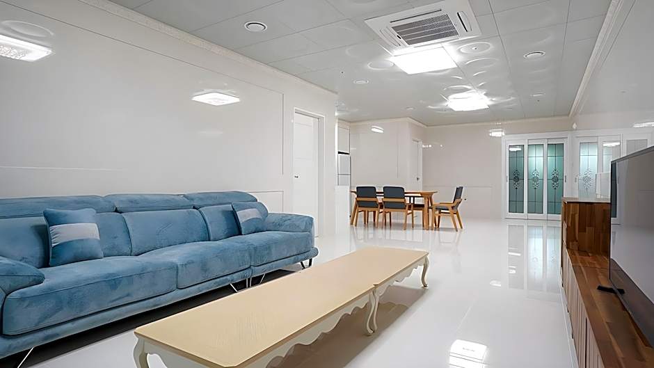 Taebaek Hotel