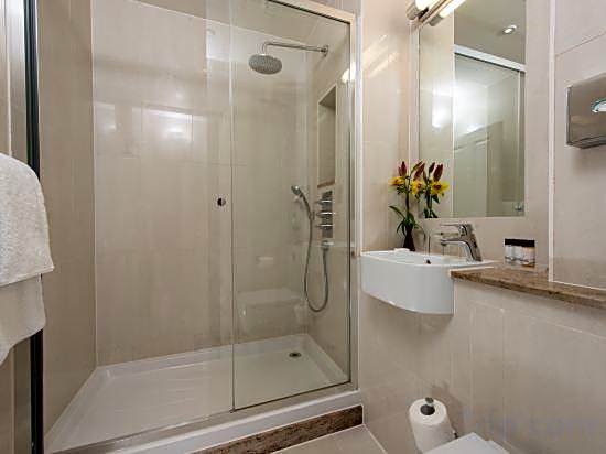 Park International Hotel