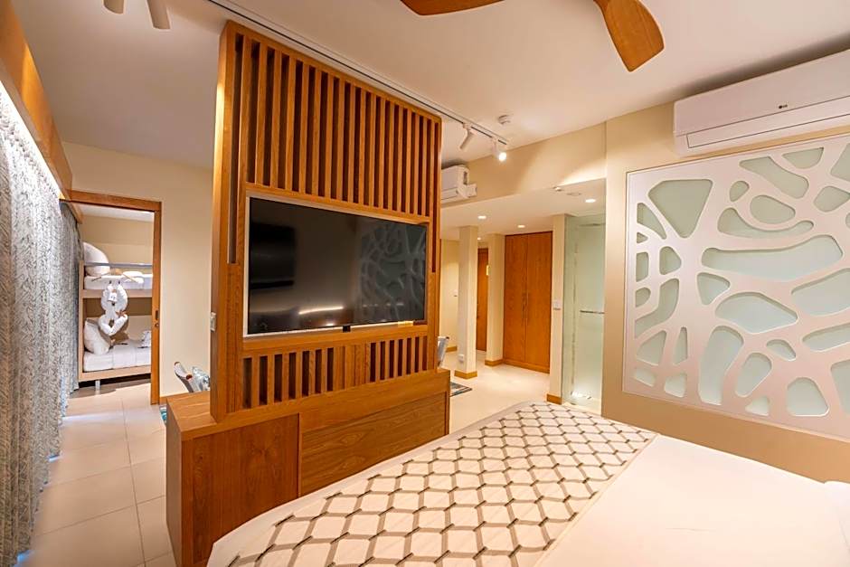 Ocean's Creek Beach Hotel