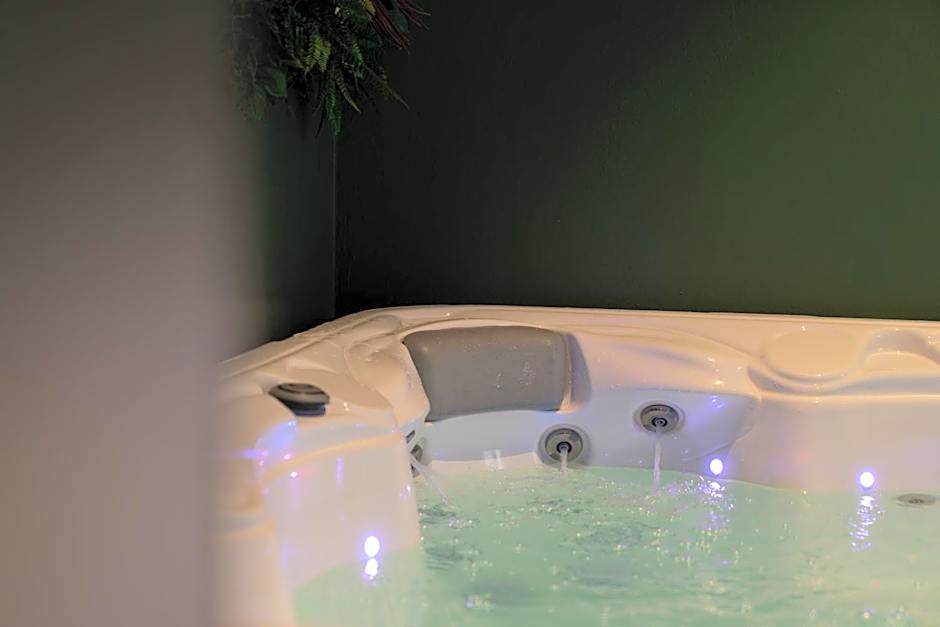 Hotel al Dòs - Breakfast & Private SPA