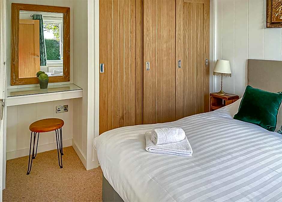 Hollybrook Lodges