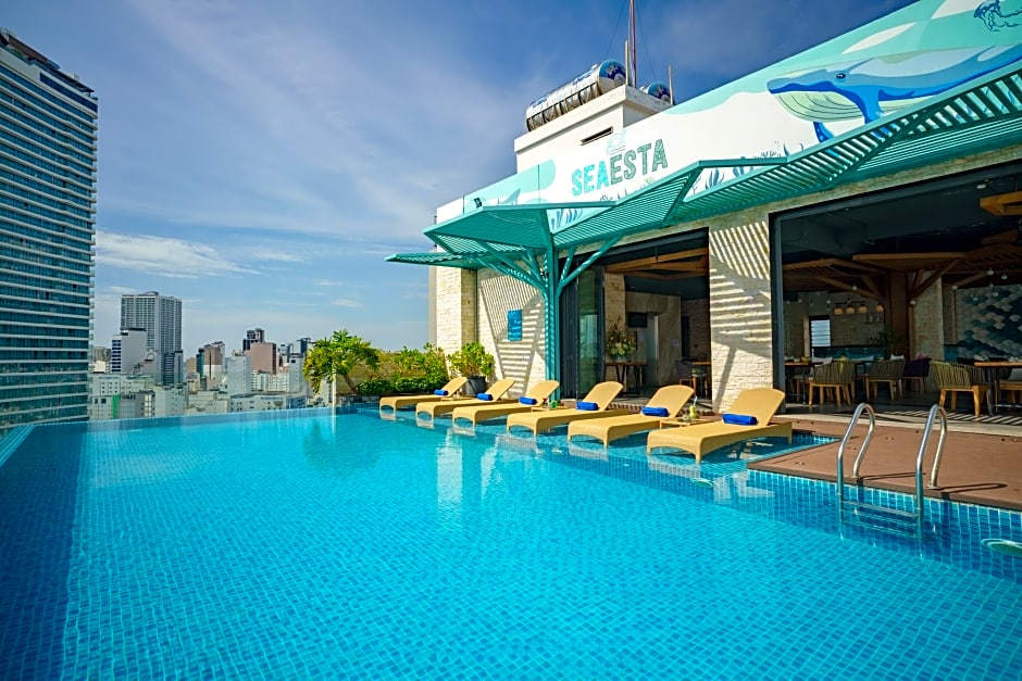 Seaesta Nha Trang Hotel