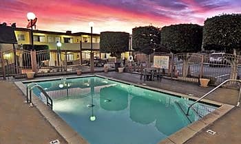 Hollywood Inn Express South