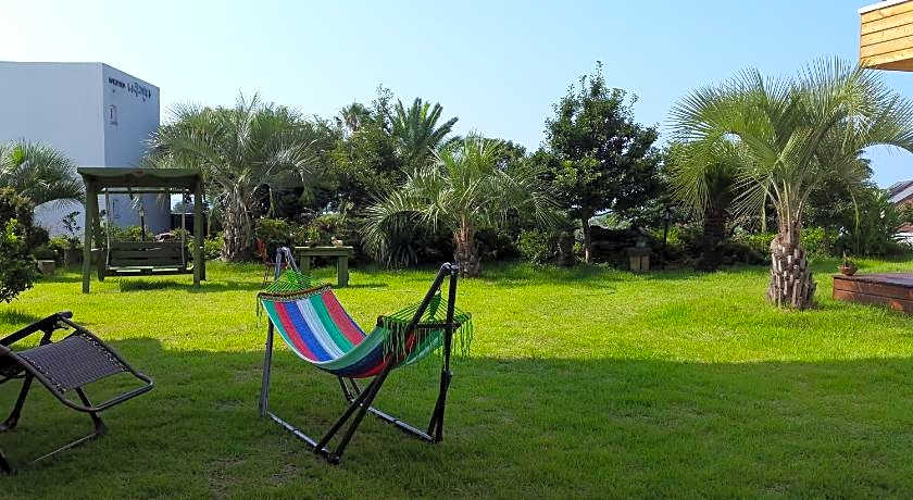 Jeju Bada Wi Olle Pension