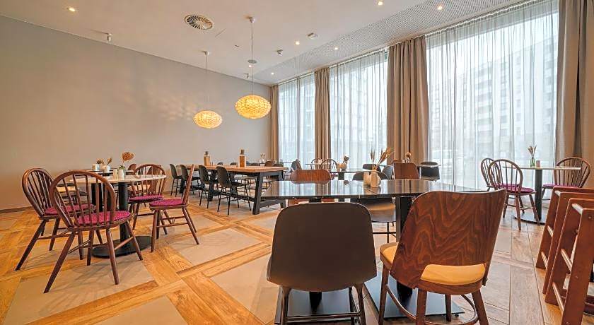 Vienna House Easy by Wyndham Freiburg
