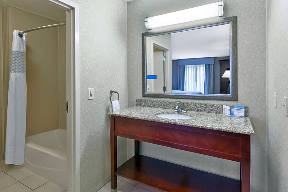 Hampton Inn By Hilton Detroit/Southgate