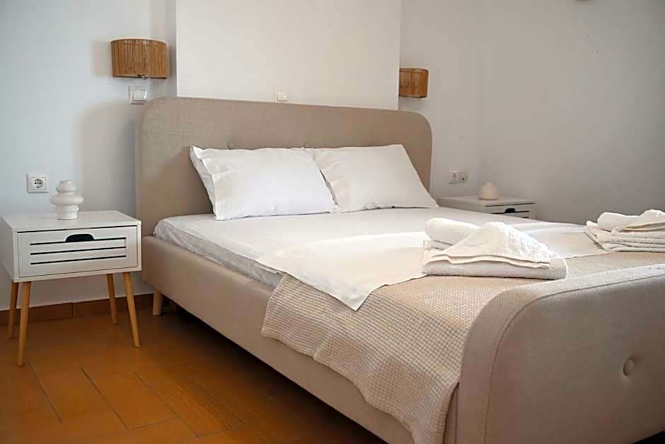 Nereides Seaside Apartments