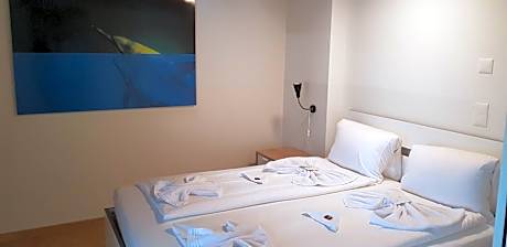 Rooftop Two-Bedroom Apartment
