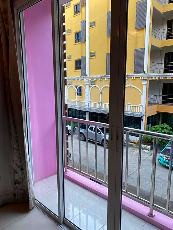 Lavender Patong Hotel