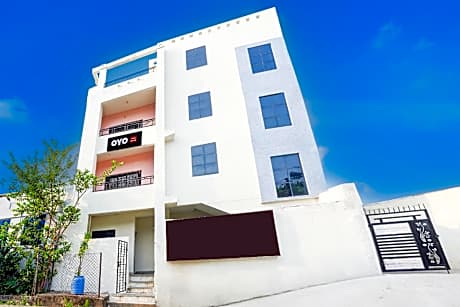 Hotel O SUNRICH HOTEL LODGING AND BOARDING