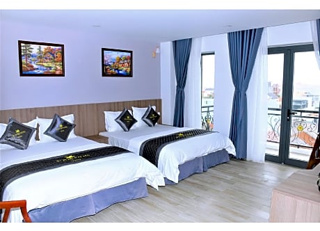 Royal Palms Hotel