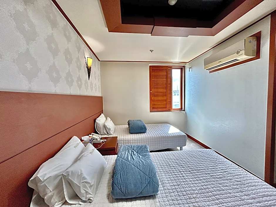 Prada motel