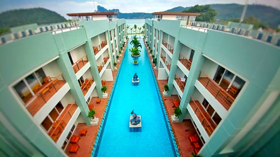Phi Phi Harbour View Hotel (SHA Extra Plus)