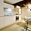 Palazzina B - Contemporary Studio