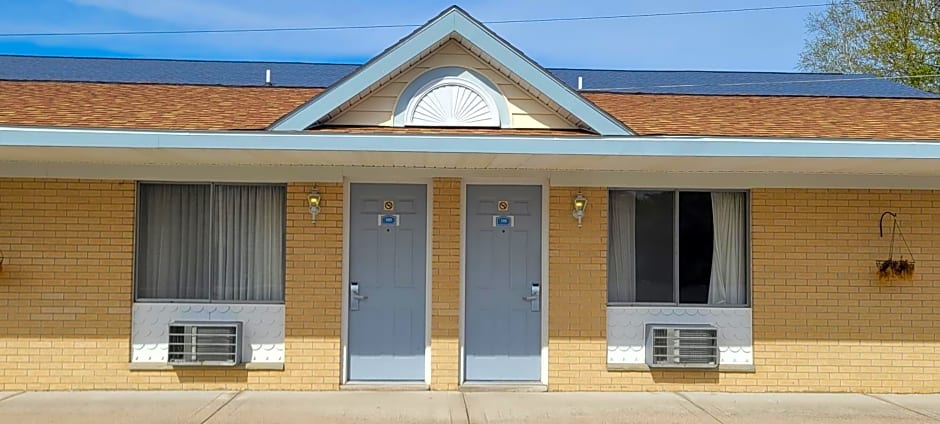 Thunderbird Inn Of Mackinaw City