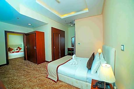 Family Room for 4 People - Non-Smoking