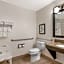 Country Inn & Suites by Radisson, West Bend, WI