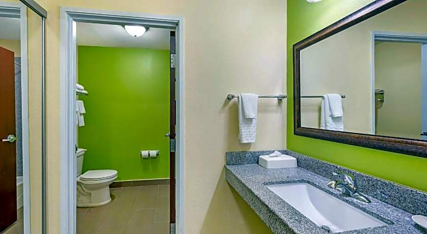 Best Western Plus Pratt