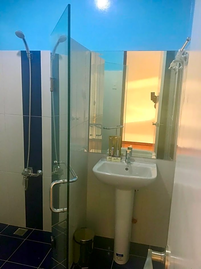 Shore Time Hotel Javier Leyte
