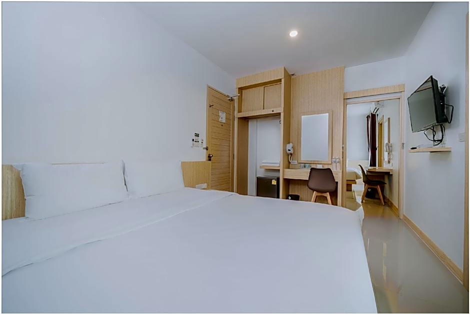 Circle Inn Ao Nam Mao