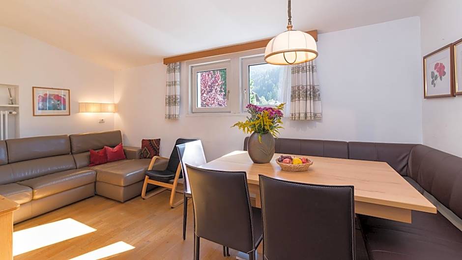 AppartChalet LA RONDULA - 100m from Seceda