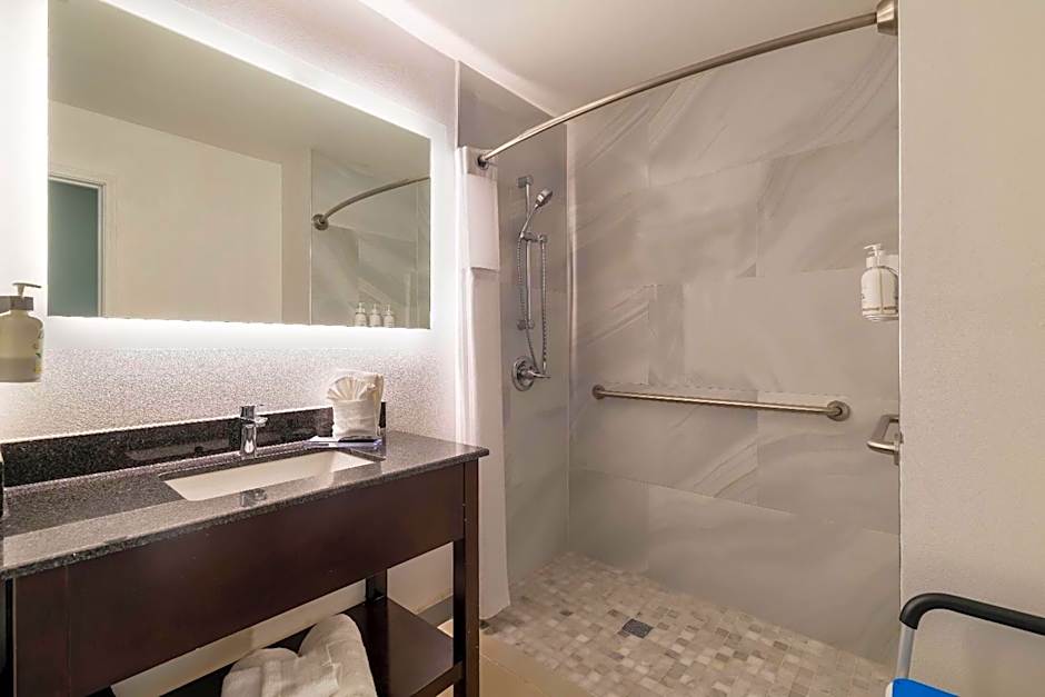 Wingate by Wyndham Round Rock Hotel & Conference Center