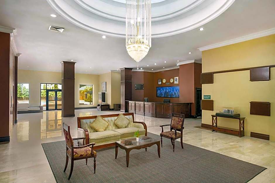 Hawthorn Suites By Wyndham Abuja