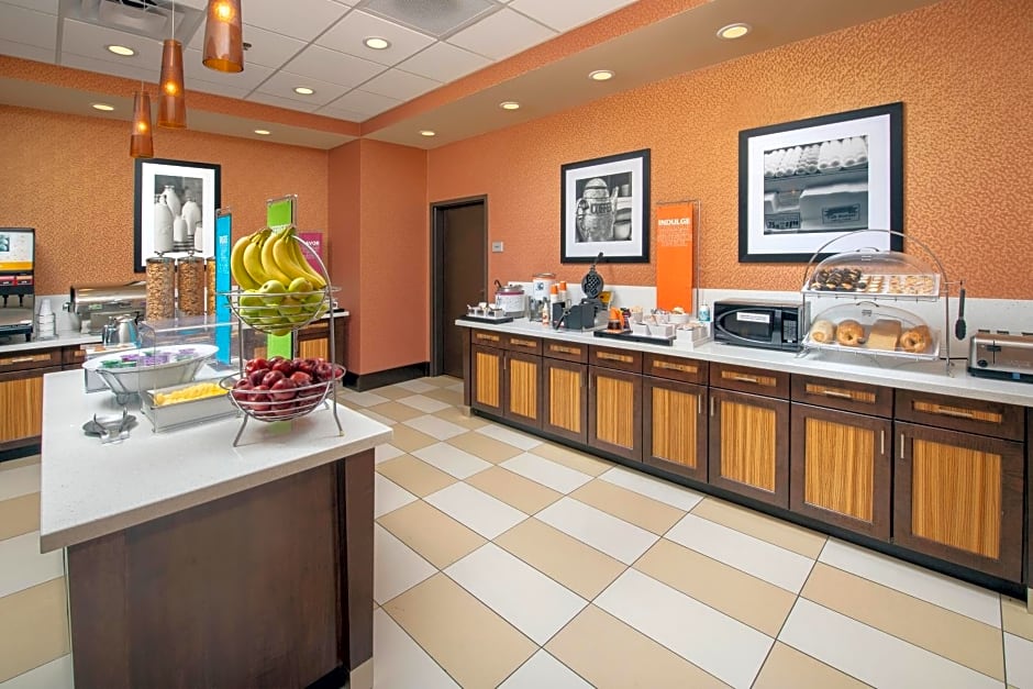 Hampton Inn & Suites El Paso/East