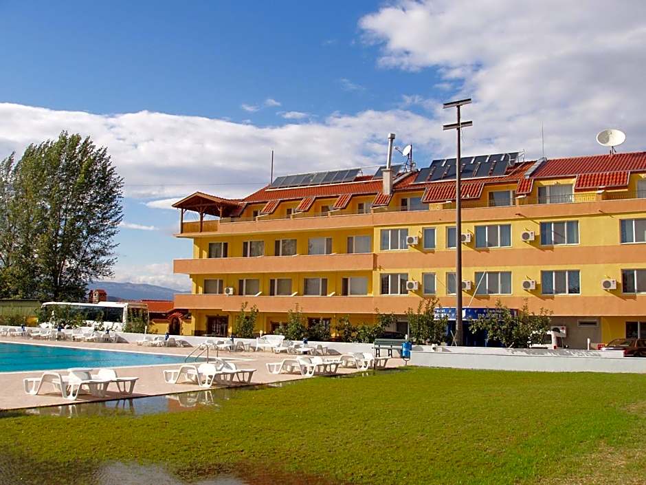 Komitite Complex