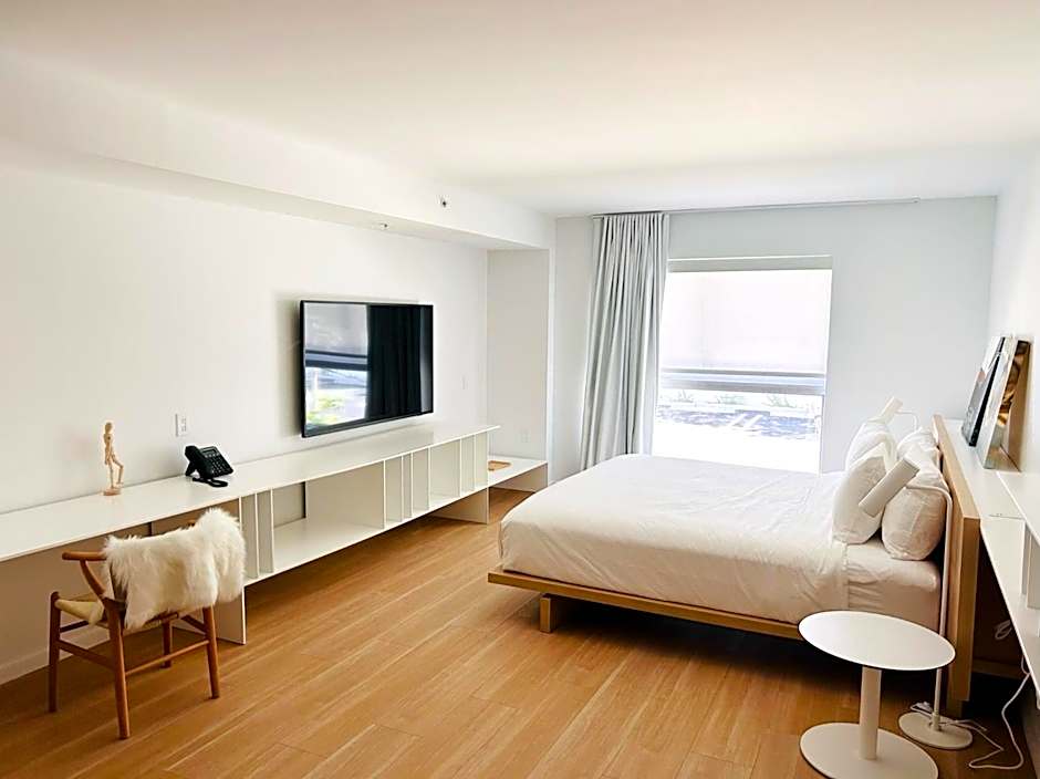 Beach Haus Residences