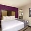 La Quinta Inn & Suites by Wyndham Festus - St. Louis South