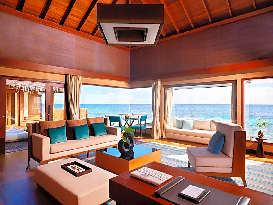 The Halcyon Private Isles Maldives, Autograph Collection