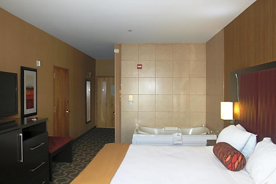 Holiday Inn Express Hotel & Suites Vineland Millville By IHG