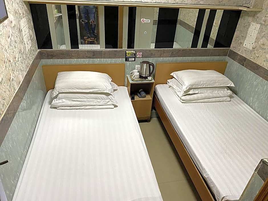 Geo-Home Holiday Hotel