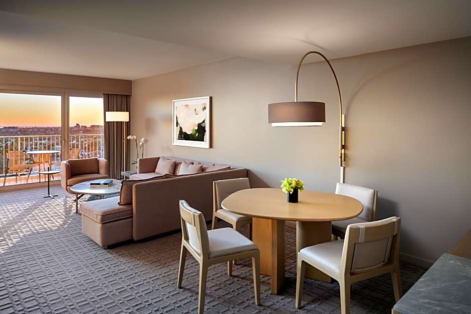 Fairmont Century Plaza