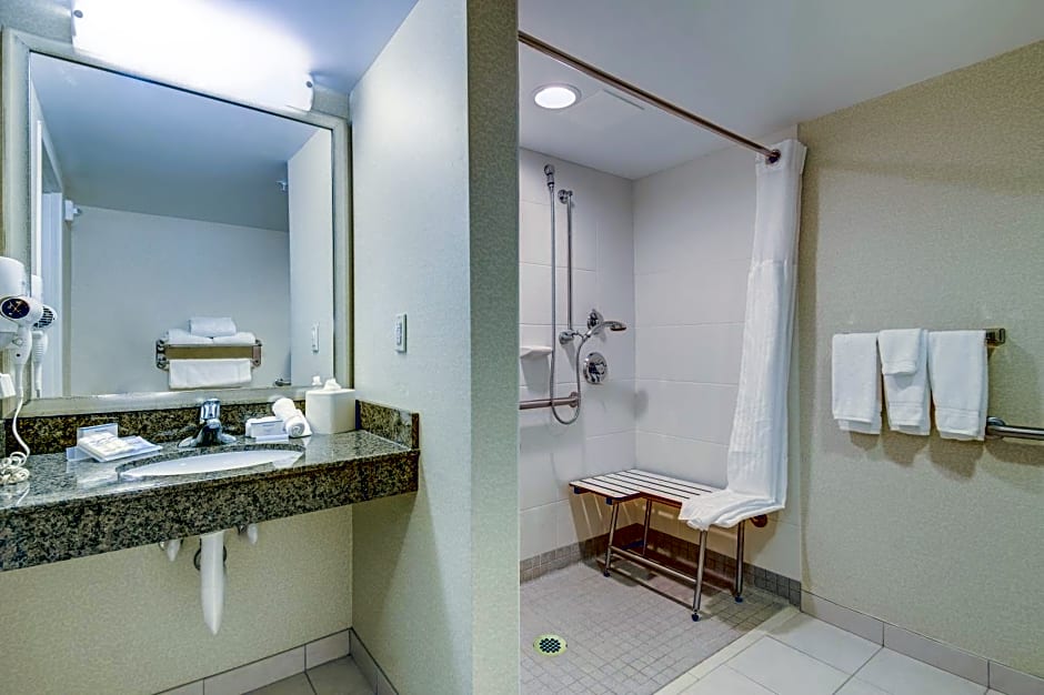Hilton Garden Inn Waldorf