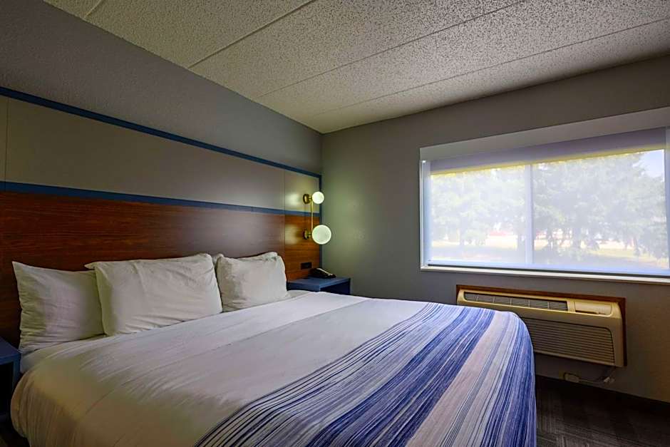 AmericInn by Wyndham Monroe