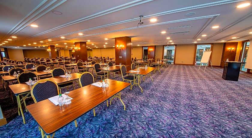 Ramada Plaza by Wyndham Samsun