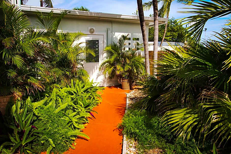 Harborside Motel & Marina