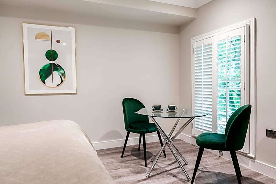 The Regent Aparthotel