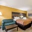 Quality Inn & Suites near Lake Oconee