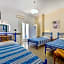 Akis Hotel