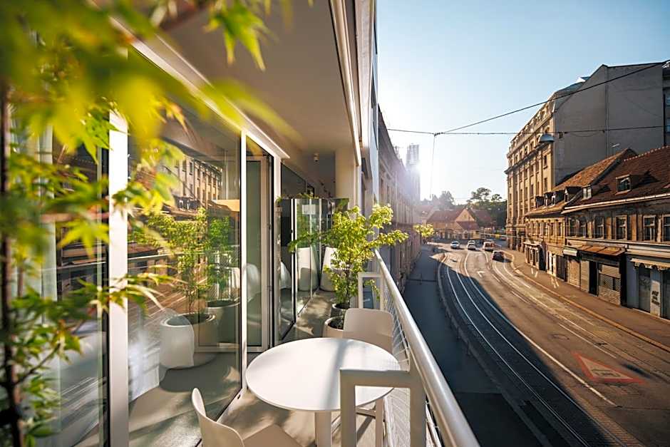 Stellar Boutique Modules by Maistra City Vibes