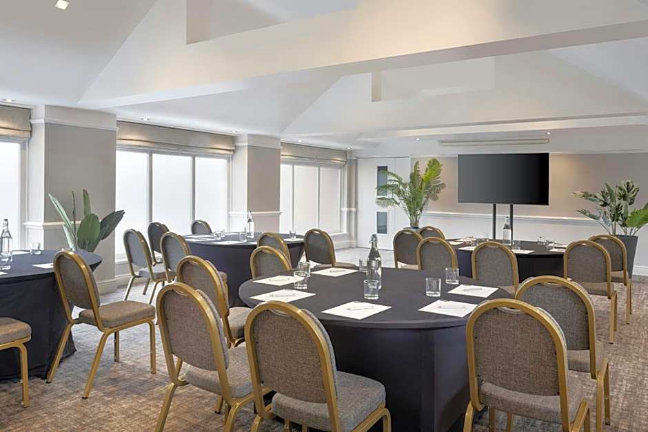 Delta Hotels by Marriott Manchester Airport