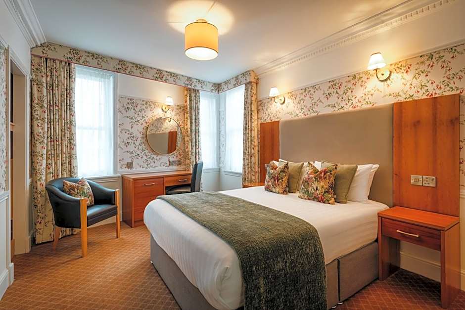 Castle Hotel