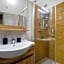 Downtown Apartment House Orange